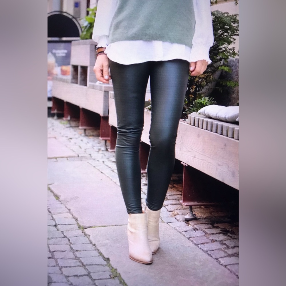 NWT Dark Green Faux Leather Legging Pant